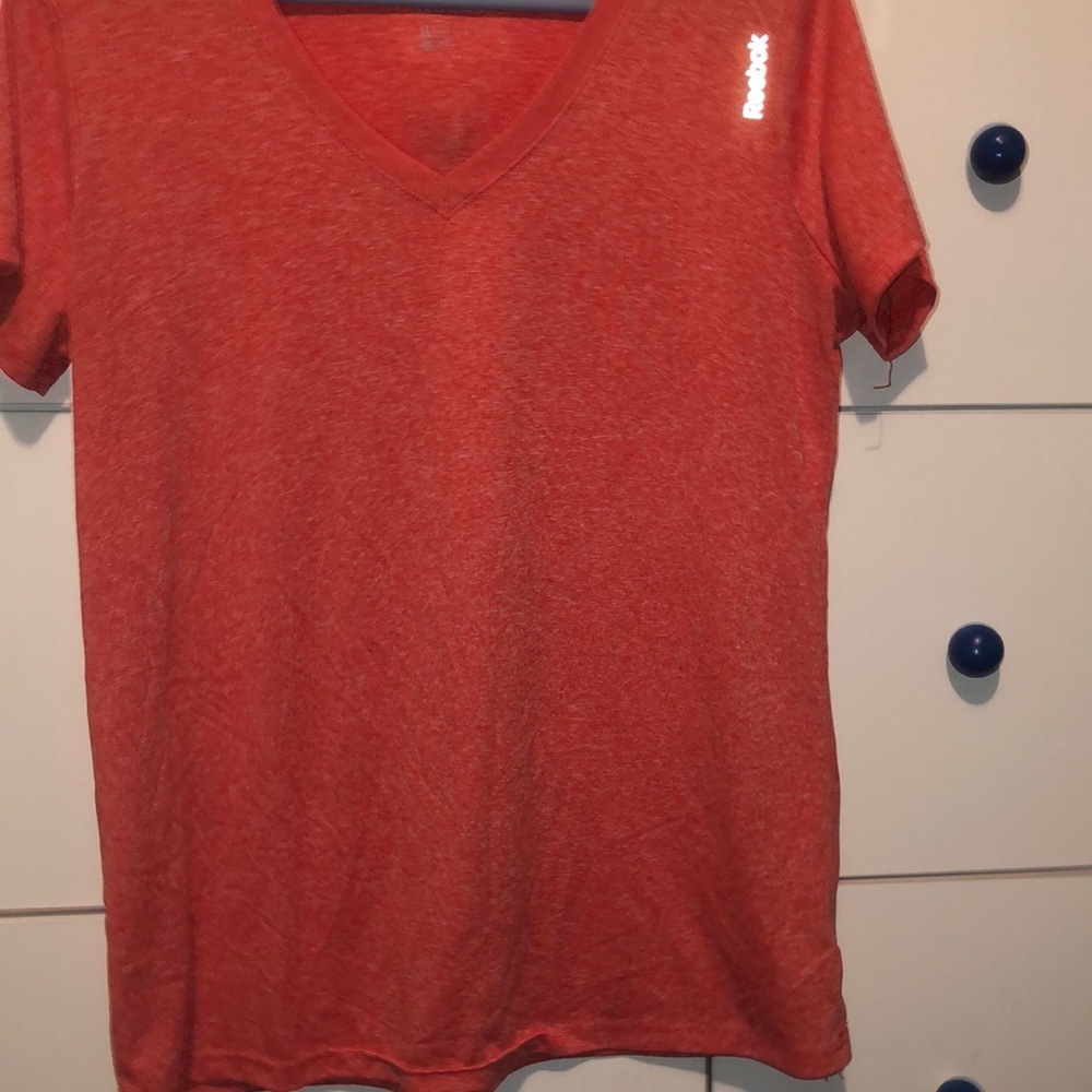 Reebok orange T-shirt